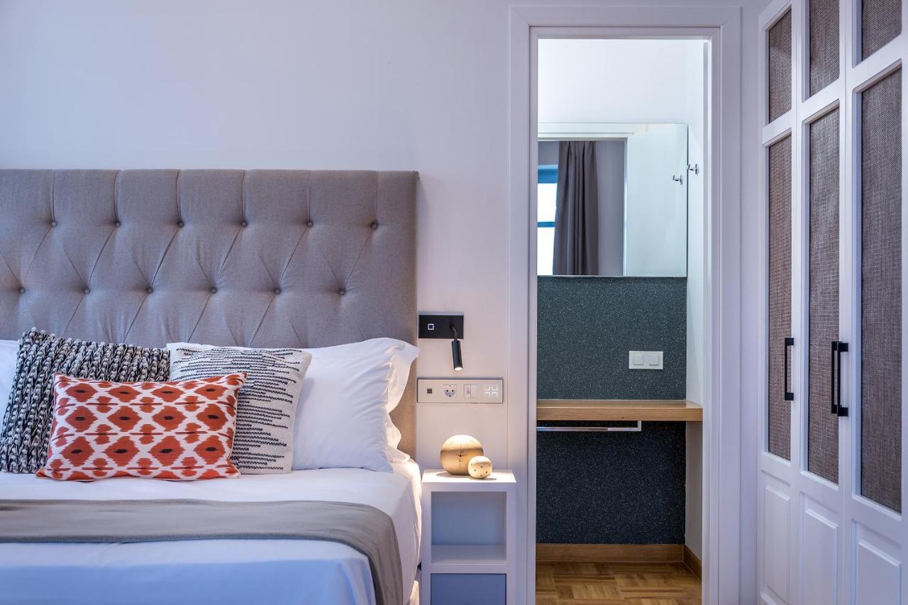 Shapes Luxury Suites Ermoupoli Esterno foto