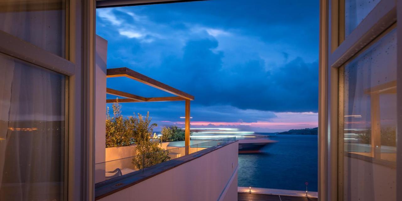 Shapes Luxury Suites Ermoupoli Esterno foto