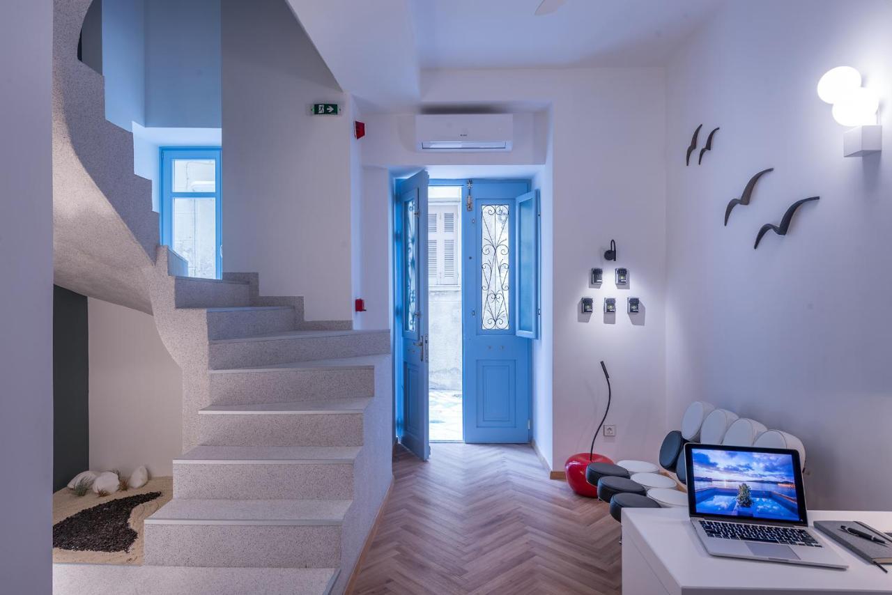 Shapes Luxury Suites Ermoupoli Esterno foto